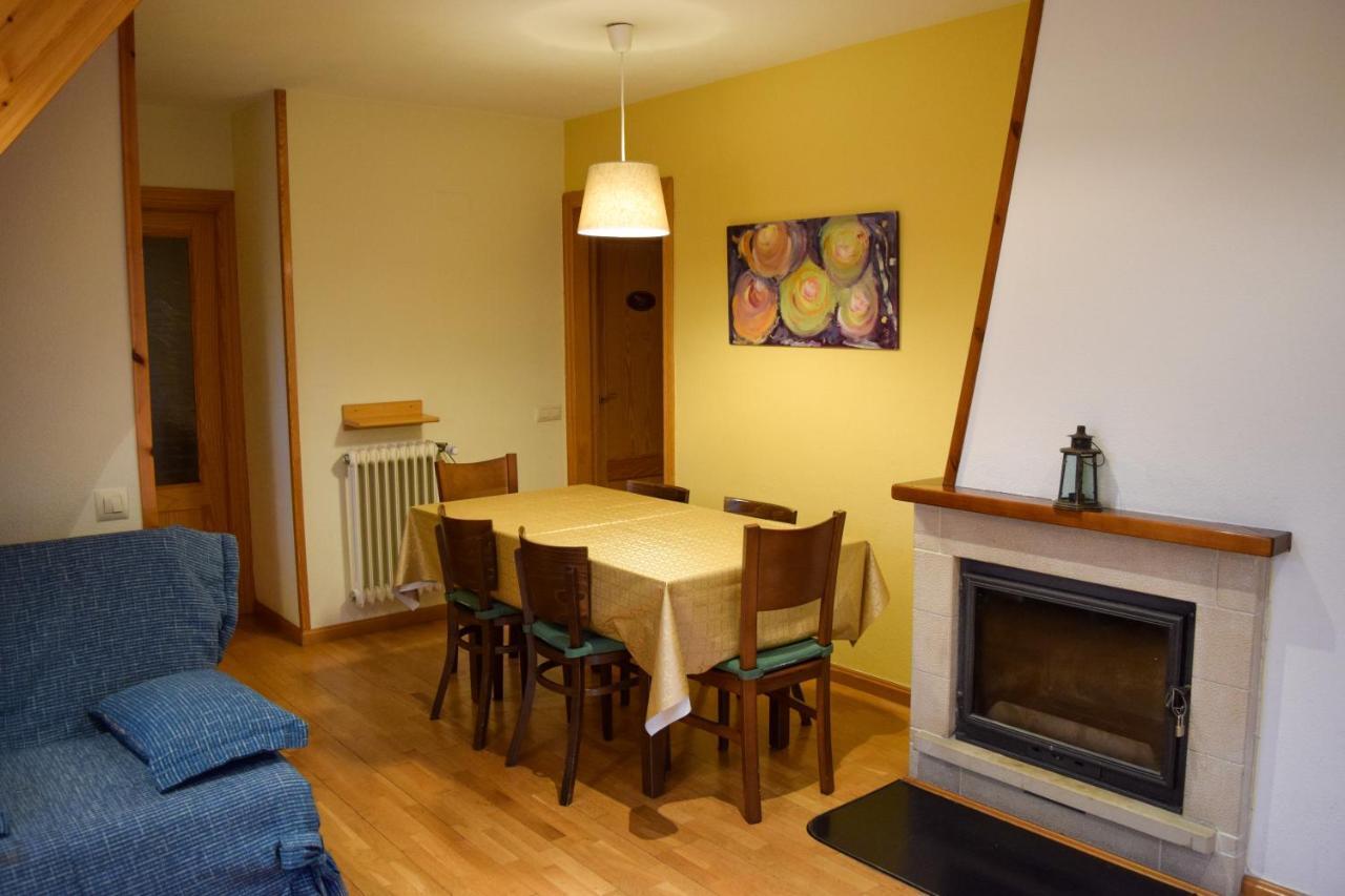Duplex Con Vistas En Benasque Apartment Luaran gambar